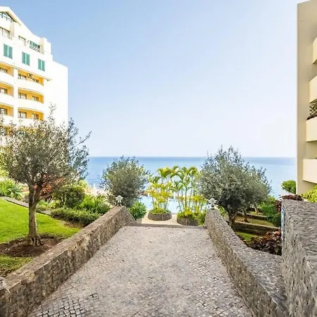 Apartment Super Cliff