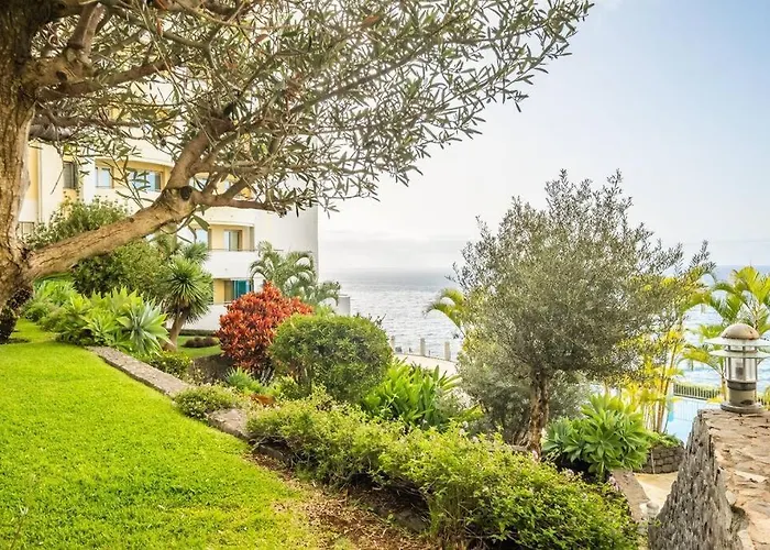 Super Cliff 아파트 *